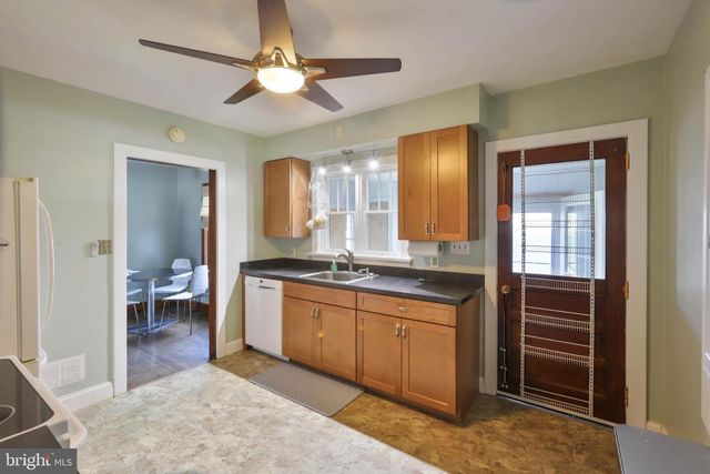 287 COLLEGE AVENUE, Chambersburg, PA 17201