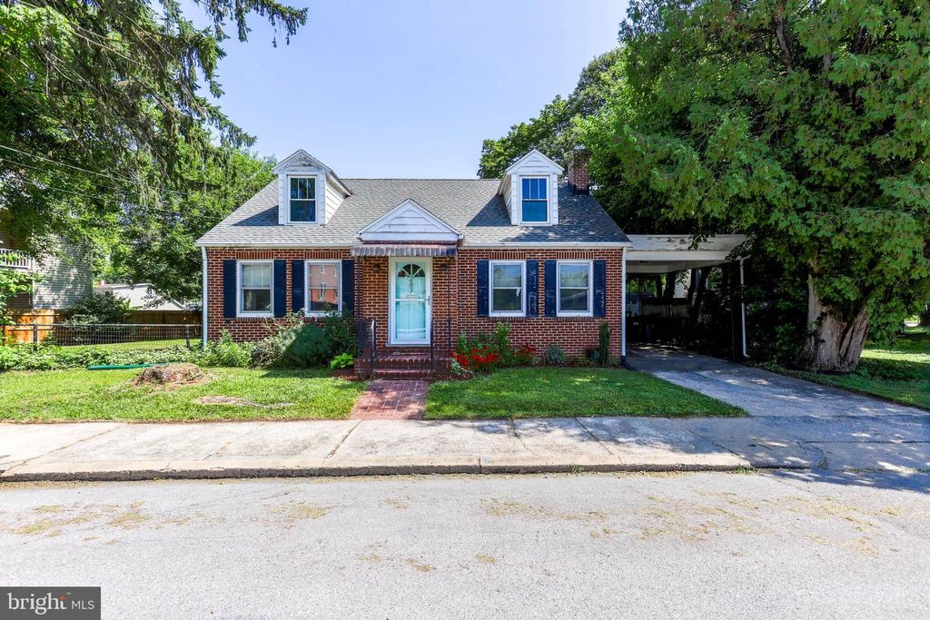 287 COLLEGE AVENUE, Chambersburg, PA 17201