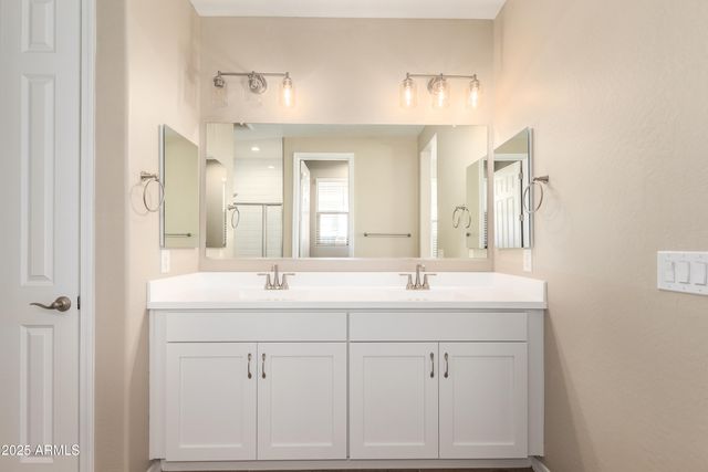 4813 W Stargazer Place, Laveen, AZ 85339