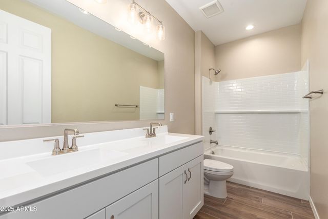 4813 W Stargazer Place, Laveen, AZ 85339