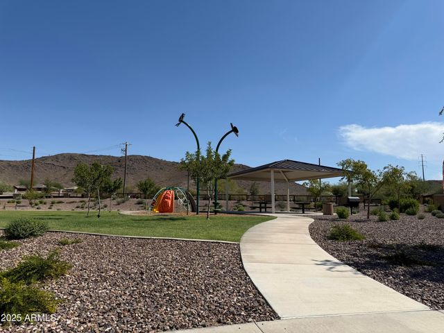 4813 W Stargazer Place, Laveen, AZ 85339