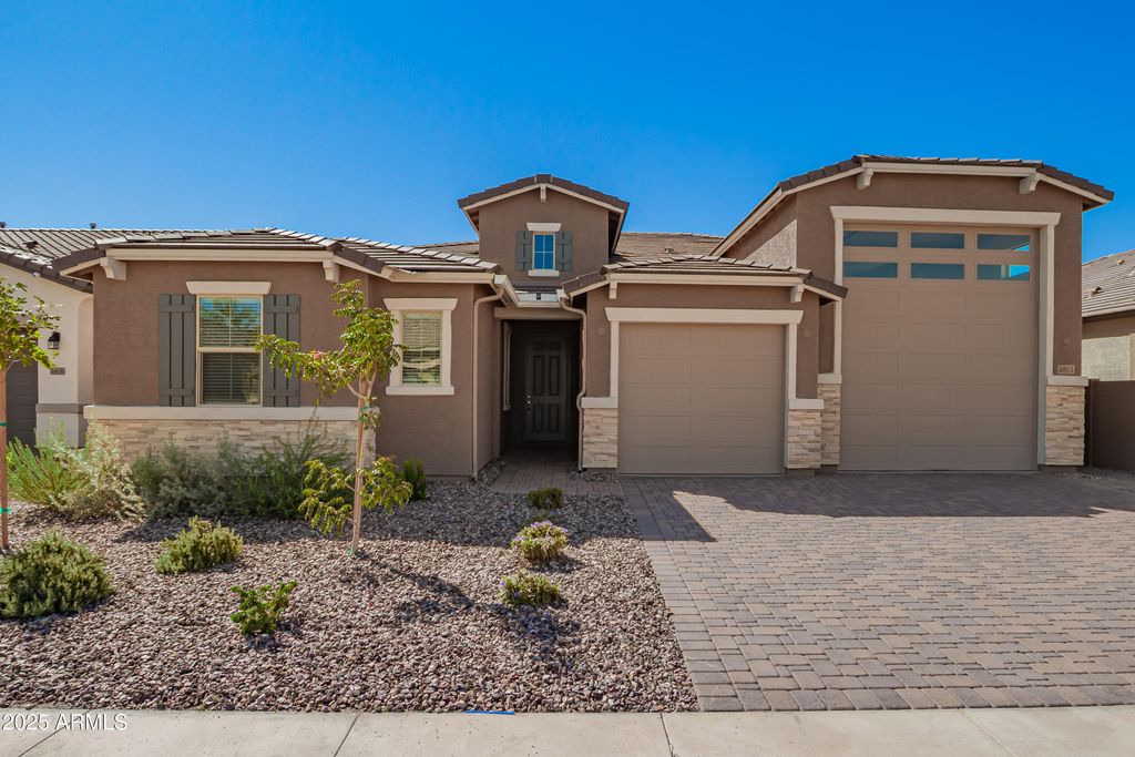4813 W Stargazer Place, Laveen, AZ 85339