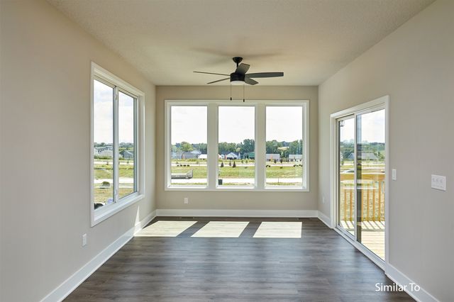 9632 Thorton Drive, Johnston, IA 50131