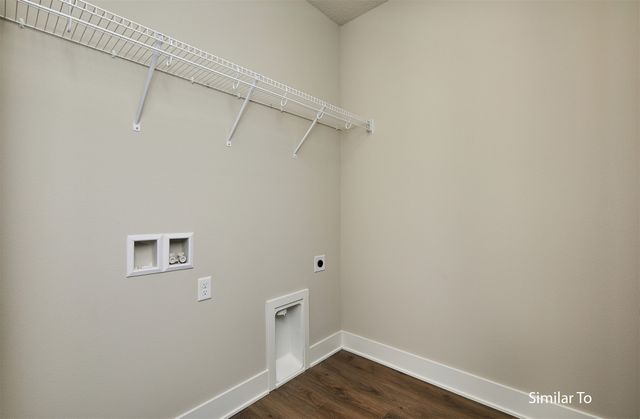 9632 Thorton Drive, Johnston, IA 50131