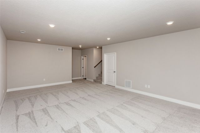 9632 Thorton Drive, Johnston, IA 50131