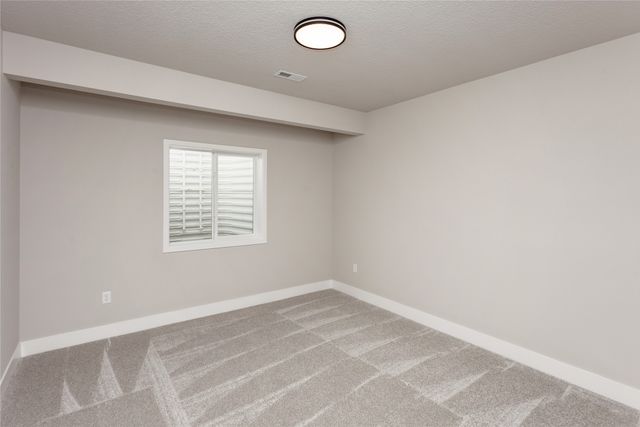 9632 Thorton Drive, Johnston, IA 50131