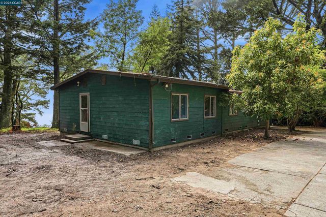 12450 Skyline Blvd, Redwood City, CA 94062