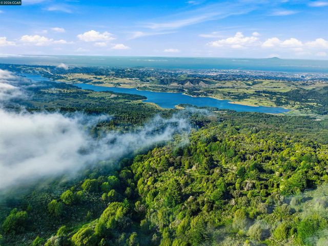 12450 Skyline Blvd, Redwood City, CA 94062