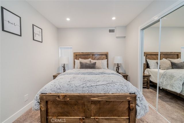 707 Rocky, Crestline, CA 92325