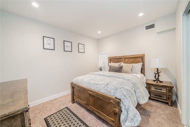 707 Rocky, Crestline, CA 92325