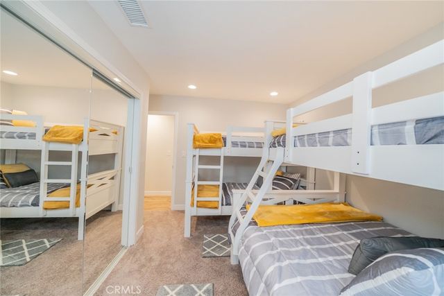 707 Rocky, Crestline, CA 92325