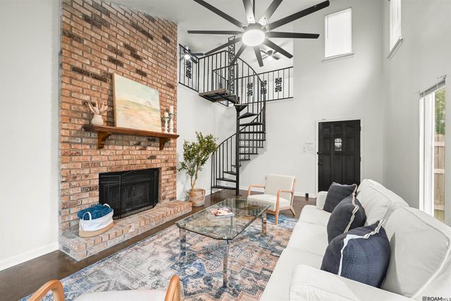 610 Rushmore Dr, Baton Rouge, LA 70819