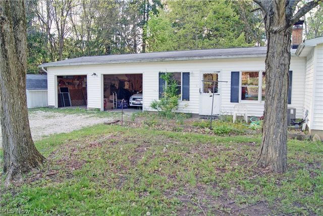 1241 Bison Street NW, Massillon, OH 44647