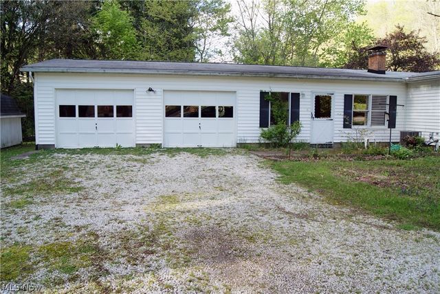 1241 Bison Street NW, Massillon, OH 44647
