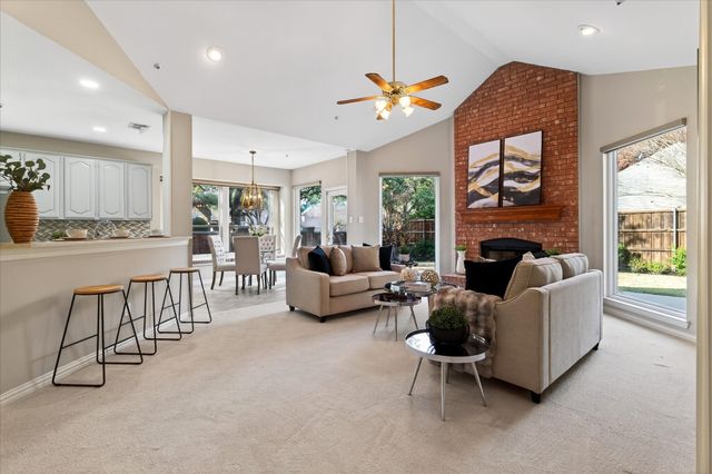 3765 Waterside Court, Addison, TX 75001