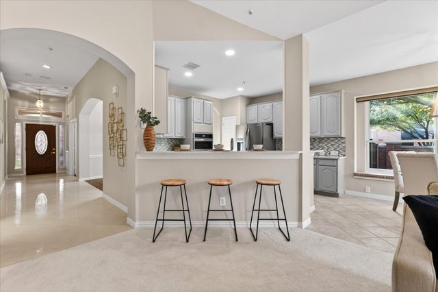 3765 Waterside Court, Addison, TX 75001