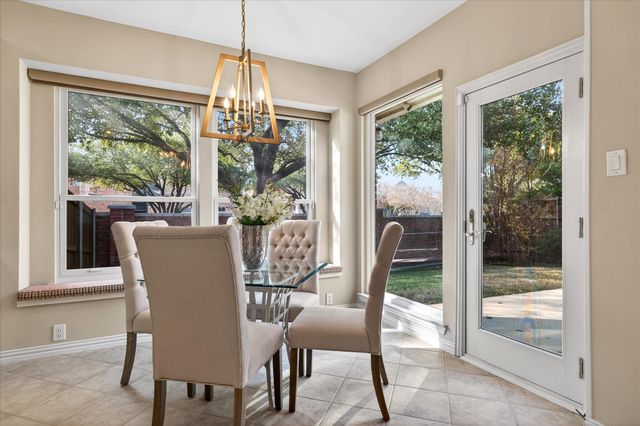 3765 Waterside Court, Addison, TX 75001