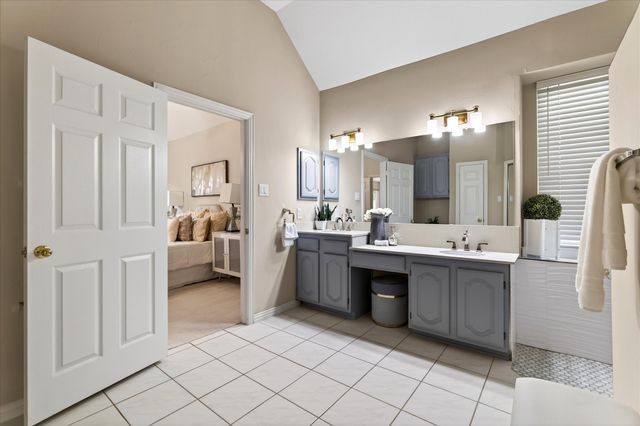 3765 Waterside Court, Addison, TX 75001