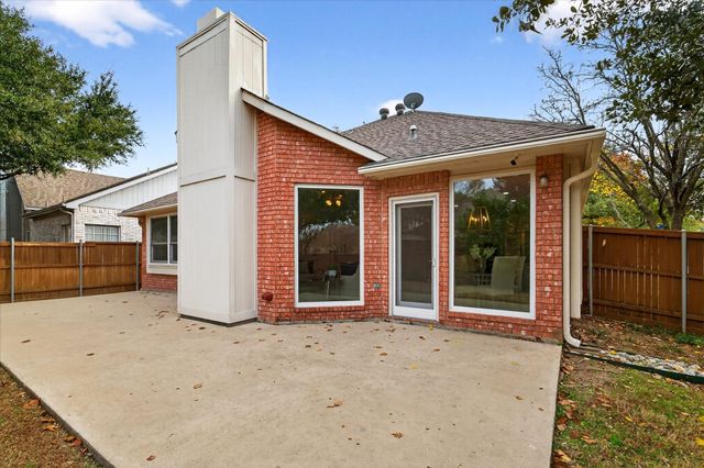 3765 Waterside Court, Addison, TX 75001