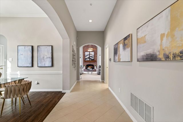 3765 Waterside Court, Addison, TX 75001