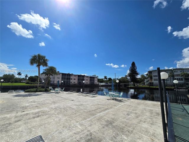 2731 Taft Street 102, Hollywood, FL 33020