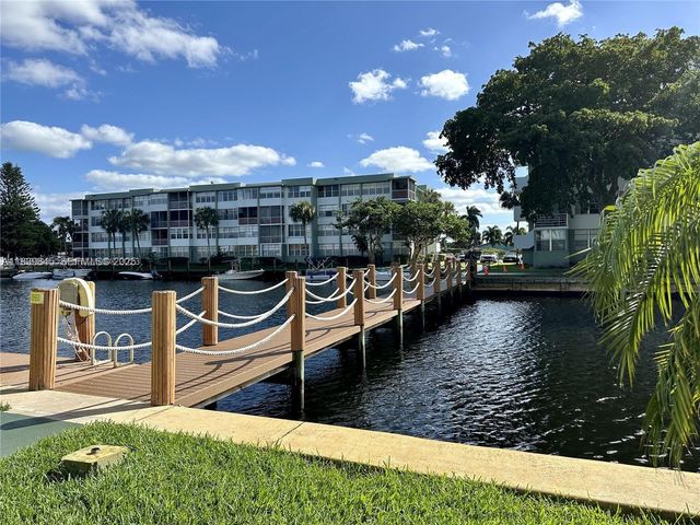 2731 Taft Street 102, Hollywood, FL 33020