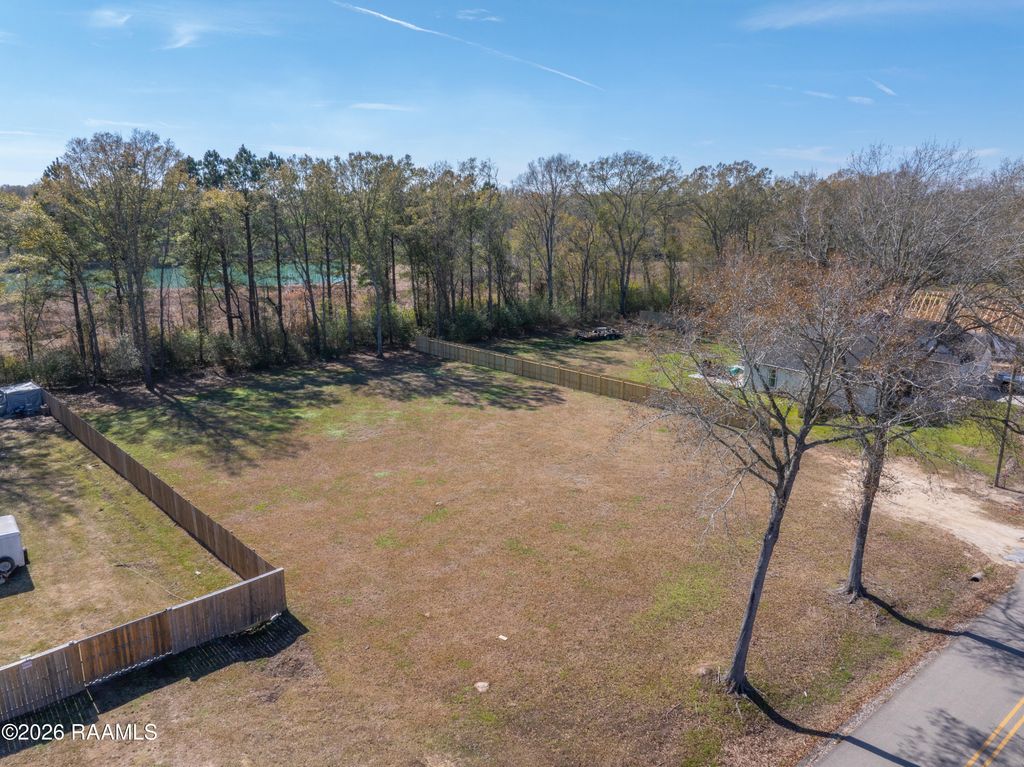 708 Kilchrist Road, Carencro, LA 70520