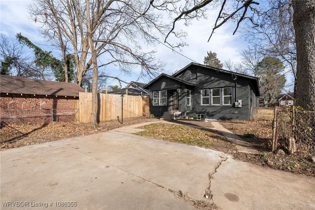 722 S 23rd Street, Fort Smith, AR 72901