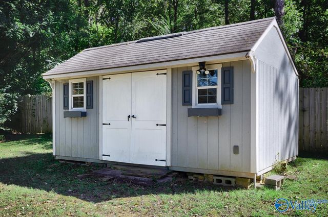 413 Cumberland Drive SE, Huntsville, AL 35803