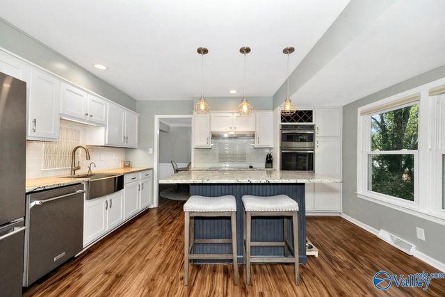 413 Cumberland Drive SE, Huntsville, AL 35803