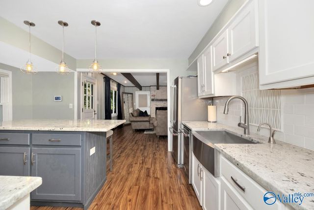 413 Cumberland Drive SE, Huntsville, AL 35803