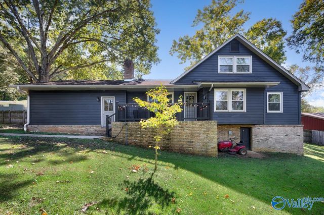 413 Cumberland Drive SE, Huntsville, AL 35803