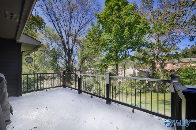 413 Cumberland Drive SE, Huntsville, AL 35803