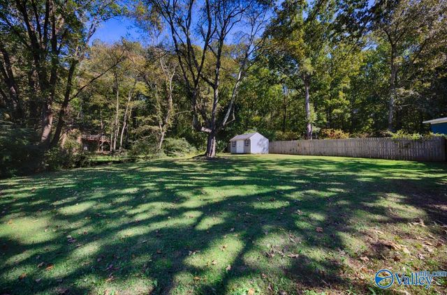 413 Cumberland Drive SE, Huntsville, AL 35803