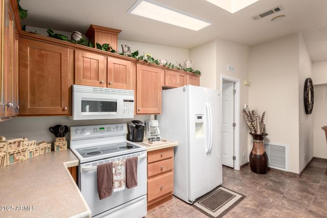 3301 S Goldfield Road 2076, Apache Junction, AZ 85119