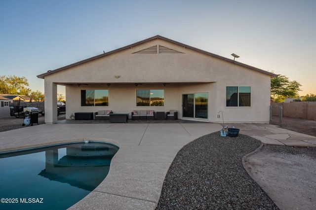 4804 N Coues Deer Lane, Marana, AZ 85653
