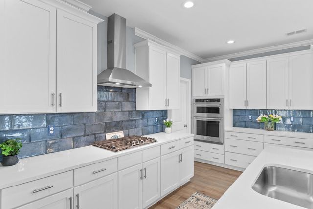 4047 McKinney Dr., Murrells Inlet, SC 29576