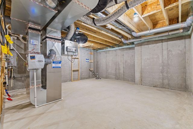 8866 Periwinkle Boulevard, Woodbury, MN 55129