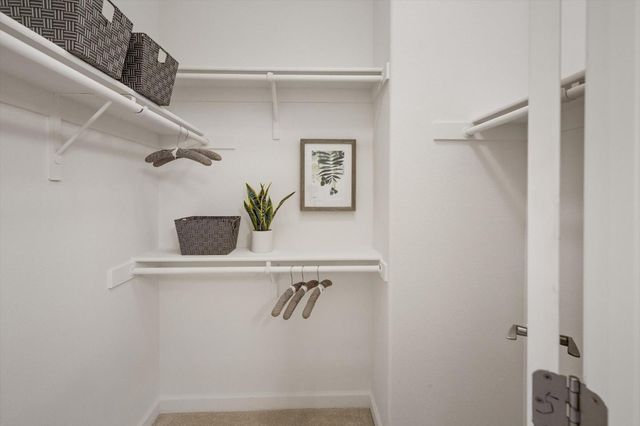 584 San Posadas Terrace 100, Sunnyvale, CA 94085