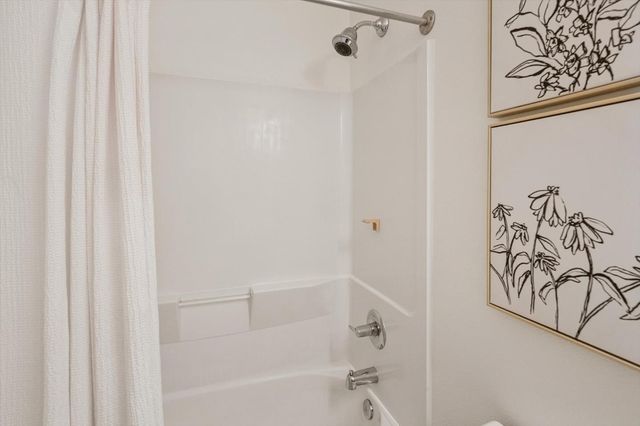 584 San Posadas Terrace 100, Sunnyvale, CA 94085