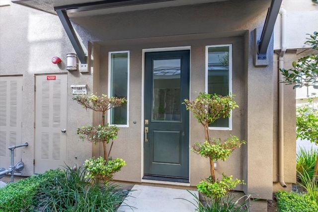 584 San Posadas Terrace 100, Sunnyvale, CA 94085
