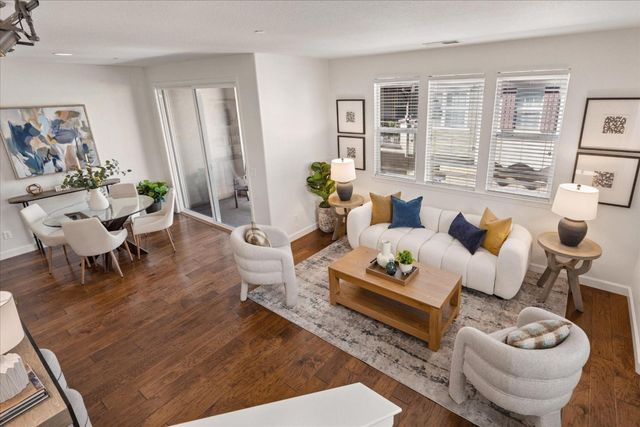 584 San Posadas Terrace 100, Sunnyvale, CA 94085