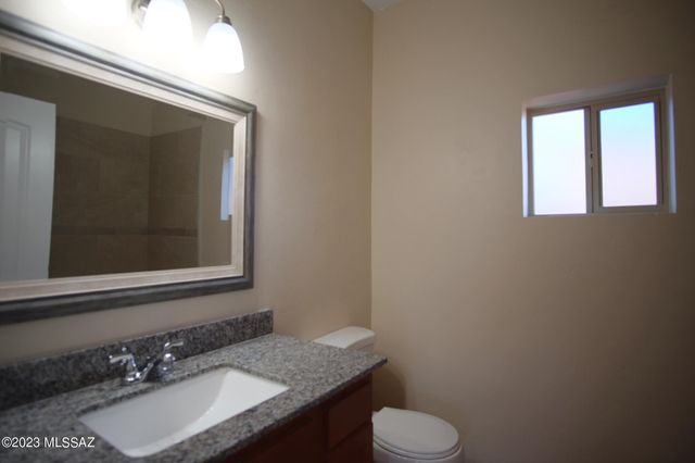 102 W District St Unit 1, Tucson, AZ 85714
