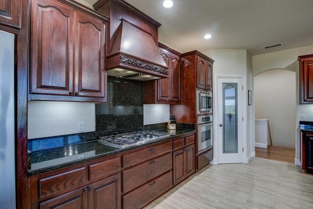 2622 Bertella Rd, Cameron Park, CA 95682