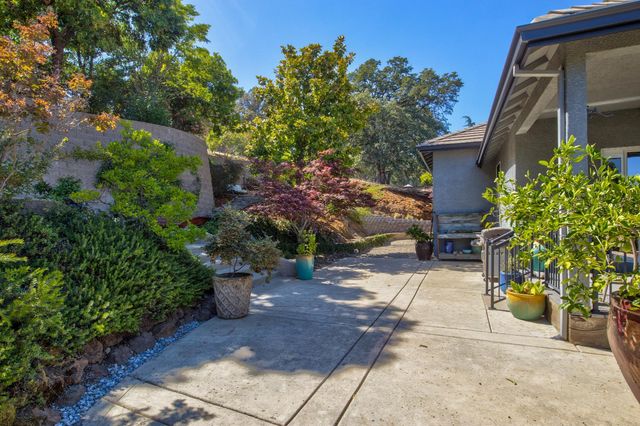 2622 Bertella Rd, Cameron Park, CA 95682