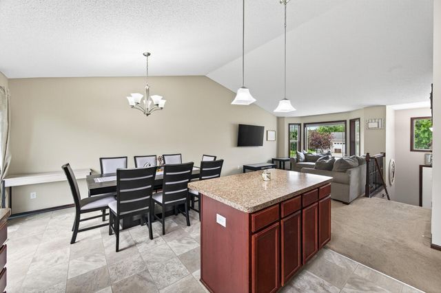 1805 10th Street NE, Buffalo, MN 55313