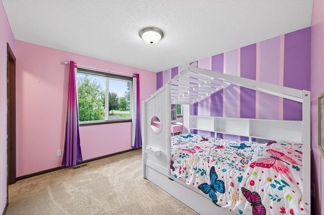 1805 10th Street NE, Buffalo, MN 55313