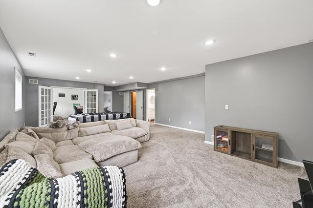 1805 10th Street NE, Buffalo, MN 55313