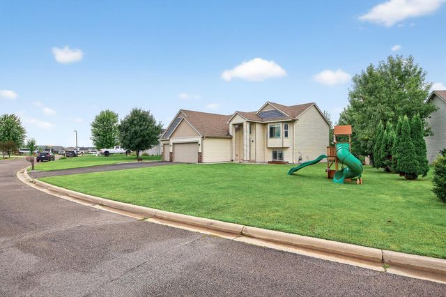 1805 10th Street NE, Buffalo, MN 55313