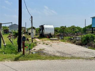 731 18th Street, San Leon, TX 77539